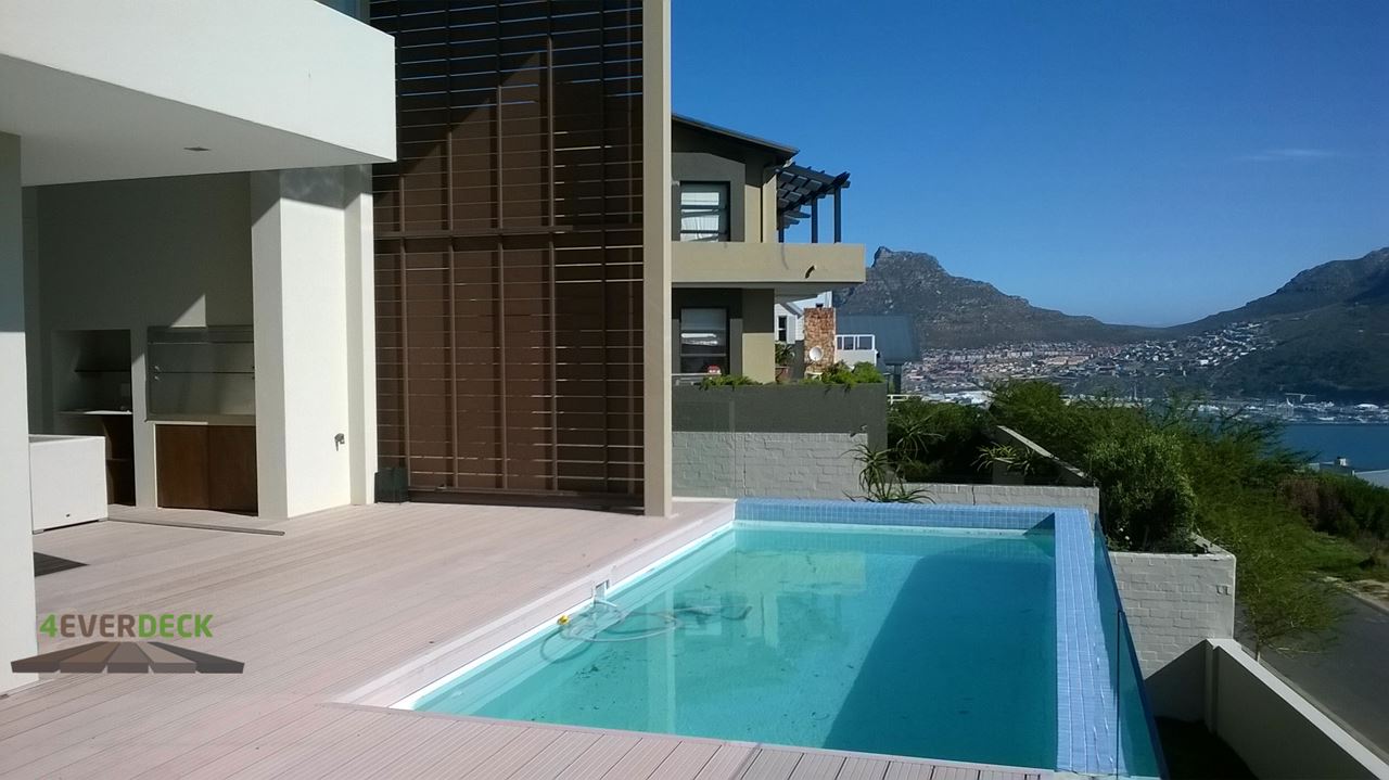 4 Everdeck Oyster Composite Decking Board