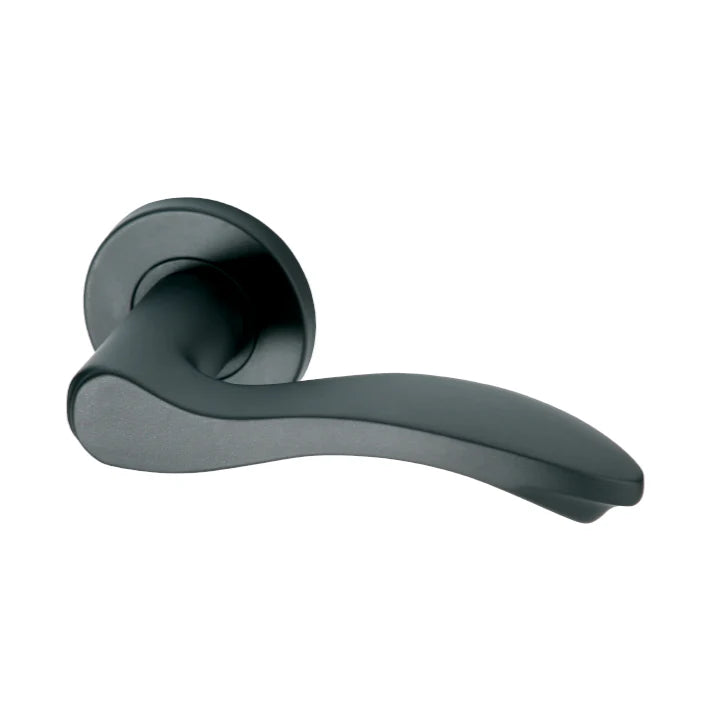 Salo Black Stainless Steel Handle