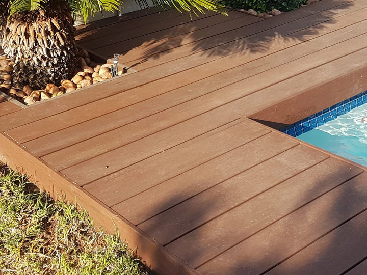 4 Everdeck Redwood Ultra Composite Decking Board